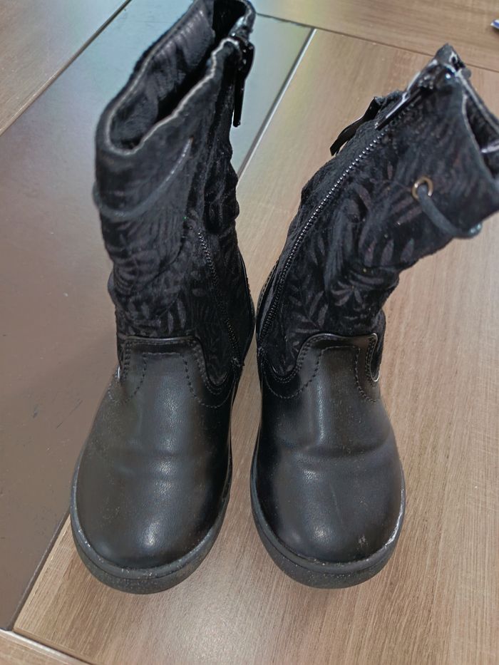 Bottines taille 24 - photo numéro 4