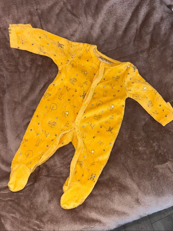 Lot de pyjamas - photo numéro 9
