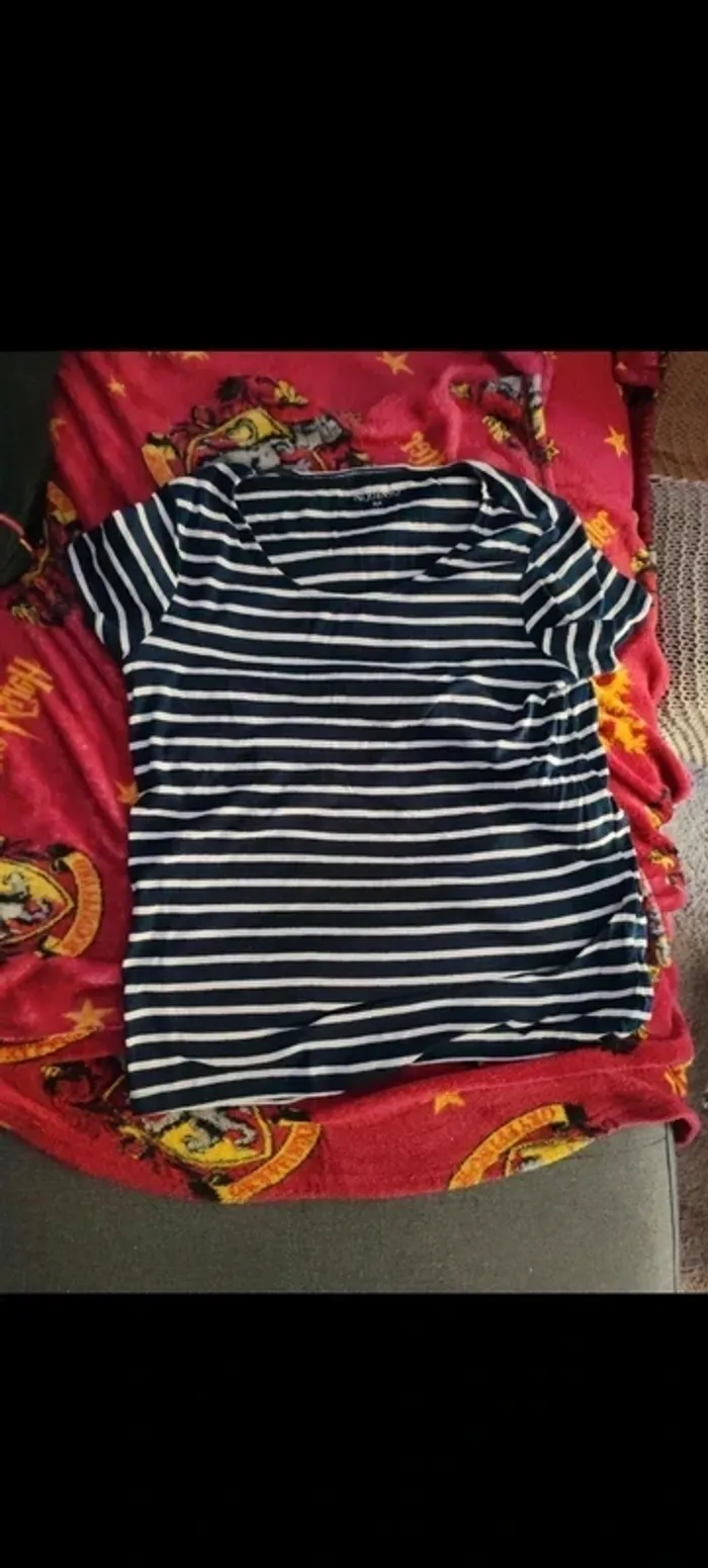 T-shirt manches courtes rayé taille L