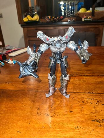 Transformers: The Last Knight Grimlock