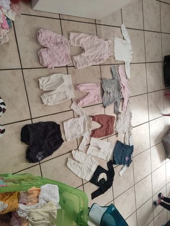 Gros lot 1 mois 56 cm