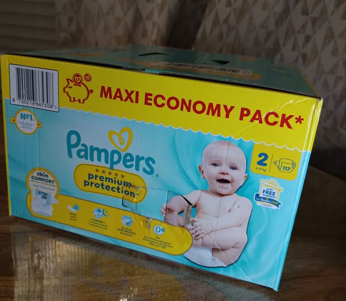 117 couches taille 2 Pampers premium protection