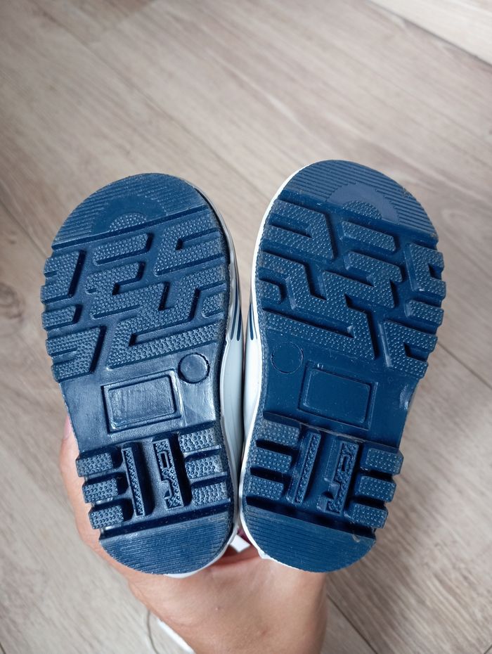 Botte de pluie neuve Cars taille 19 - photo numéro 3