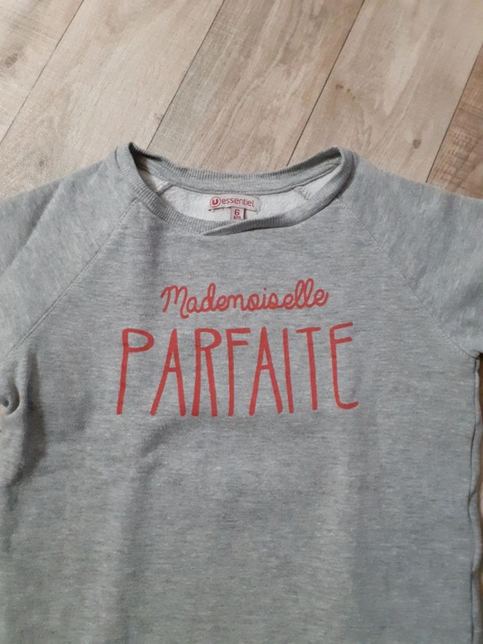Sweat fille gris chiné écritures rouge 6 ans - photo numéro 4
