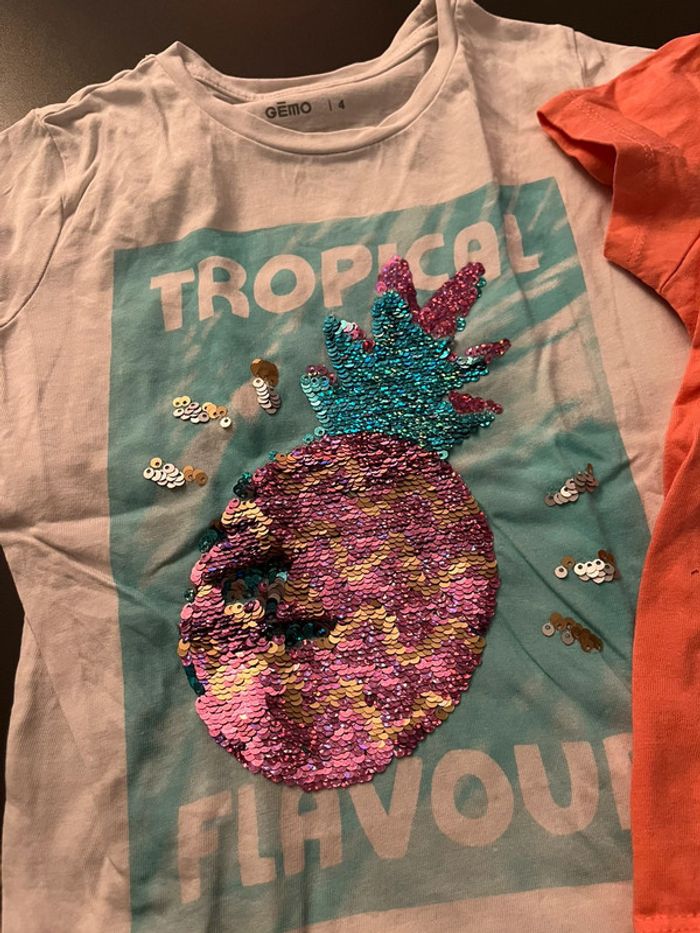 Lot 2 tee shirts - photo numéro 2