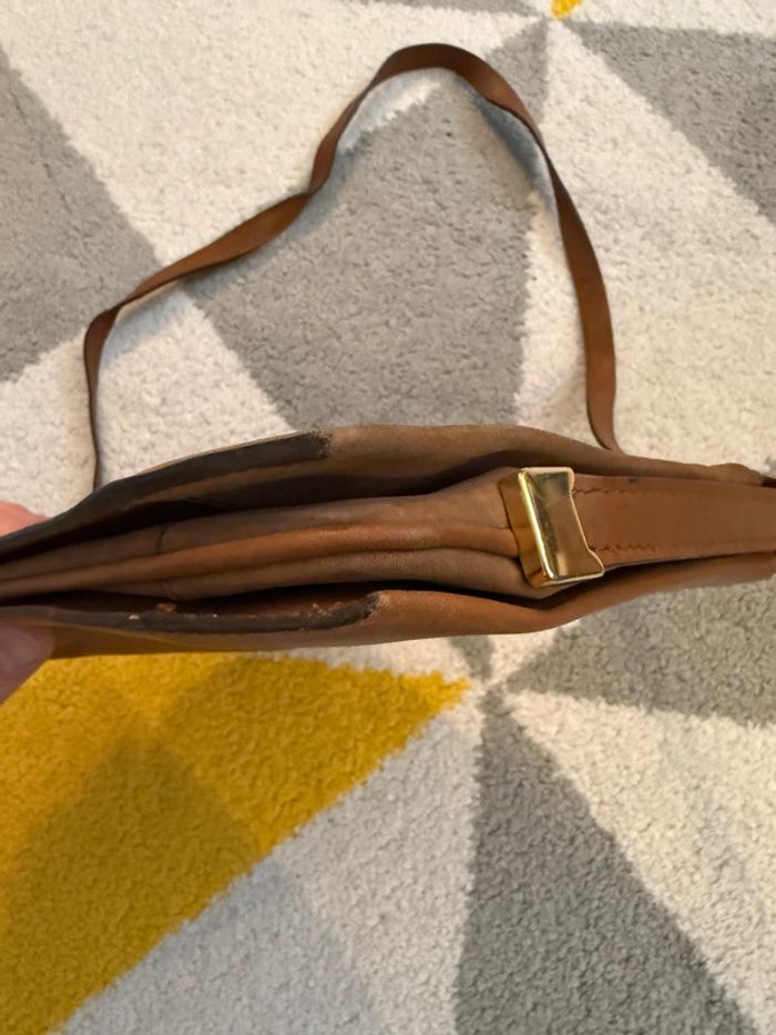 Sac à bandoulière en cuir marron vintage - photo numéro 7