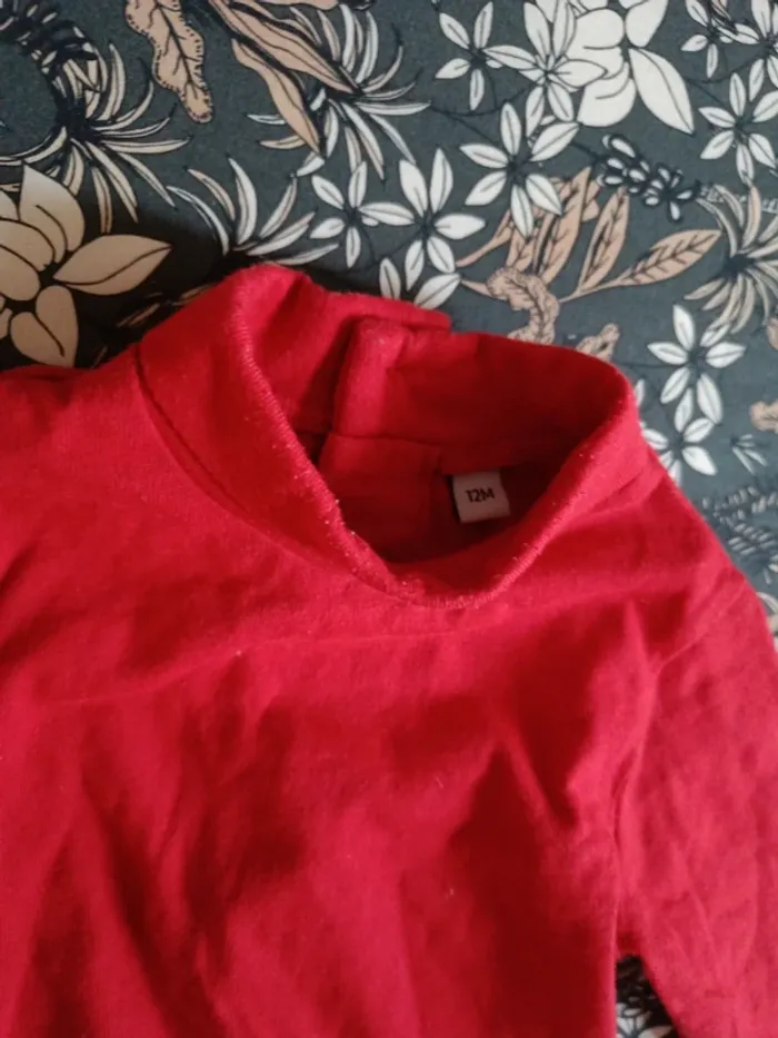 Sous pull rouge 12mois - photo numéro 3