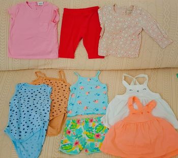 Lot vêtements bébé fille