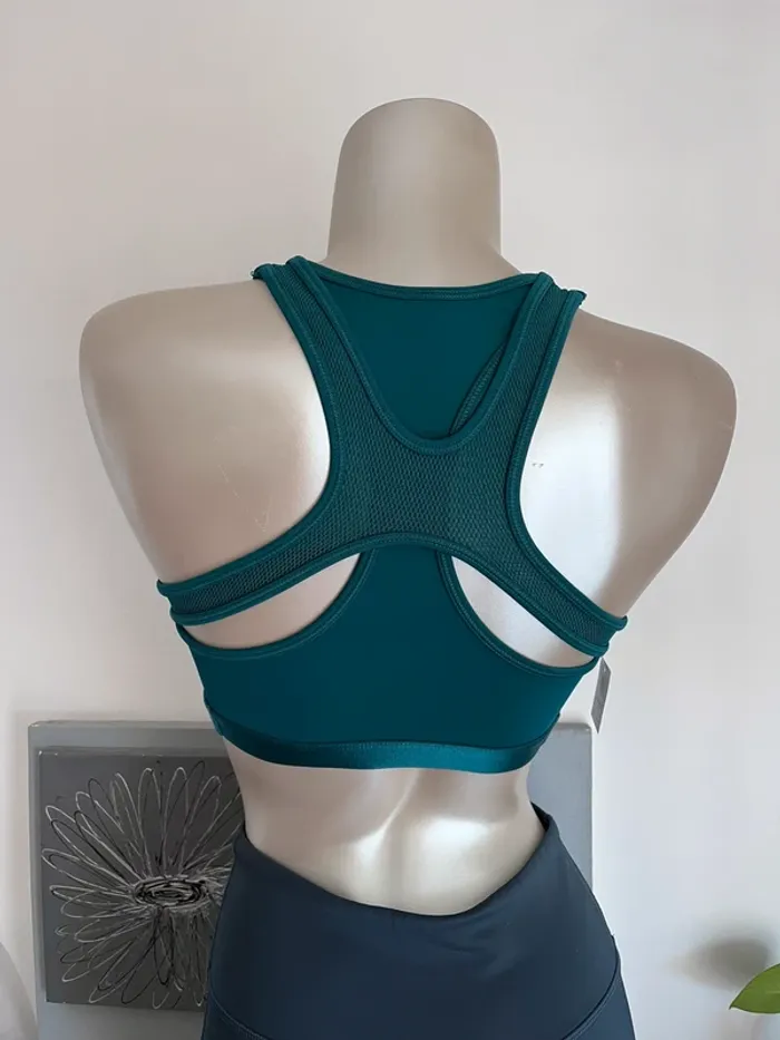 Brassière sport coque sapin - photo numéro 3