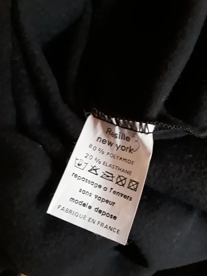 Robe élégante et sexy - photo numéro 3