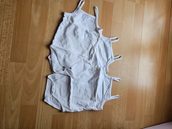 Lot 3 bodys débardeur