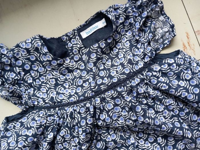 Robe fleuries 6 mois - photo numéro 2