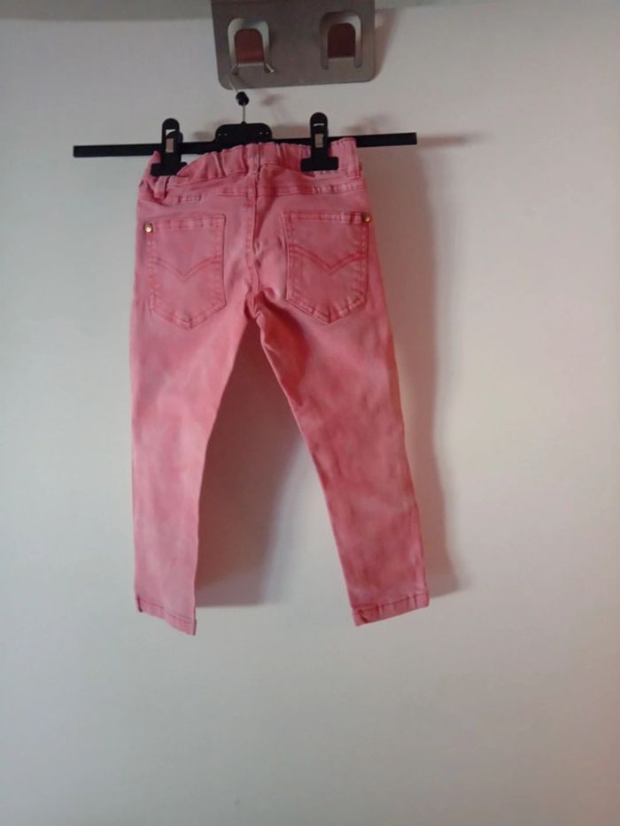 Joli pantalon rose. 3 ans - photo numéro 7