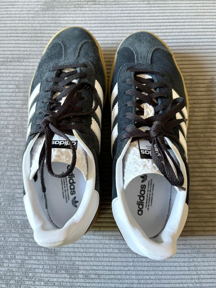 Chaussures adidas gazelle bold noires et blanches / taille 38 - photo numéro 5