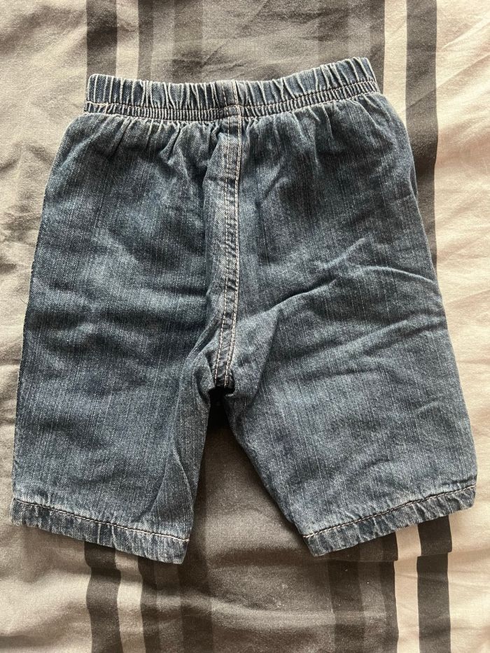 Pantalon - 1 mois - photo numéro 2