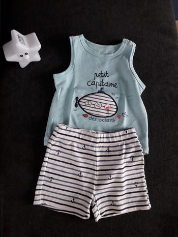 Ensemble short + debardeur