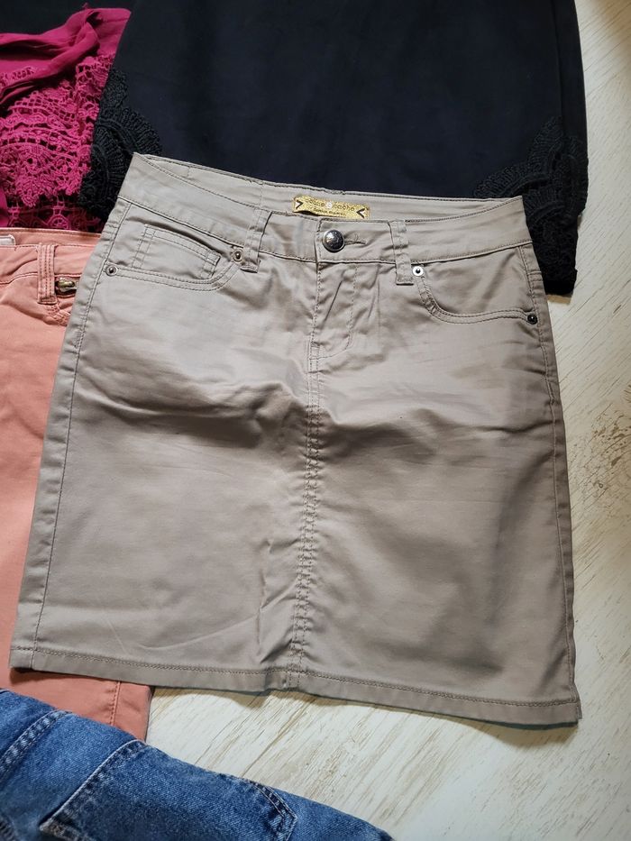 Lot de 6 jupes taille 34 - photo numéro 2