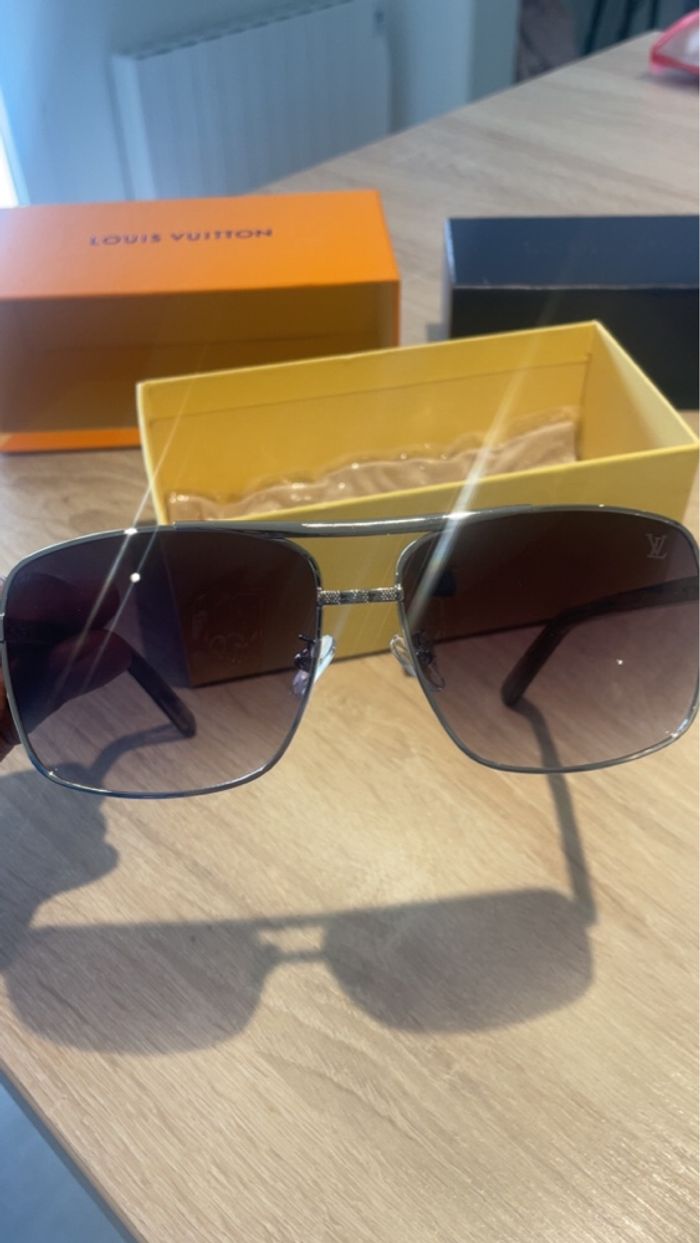 Lunette de soleil - photo numéro 7