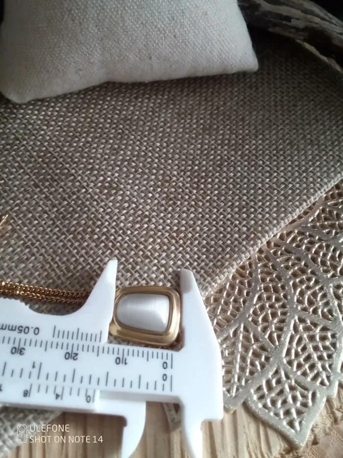 Collier pendentif sélénite naturelle - photo numéro 3