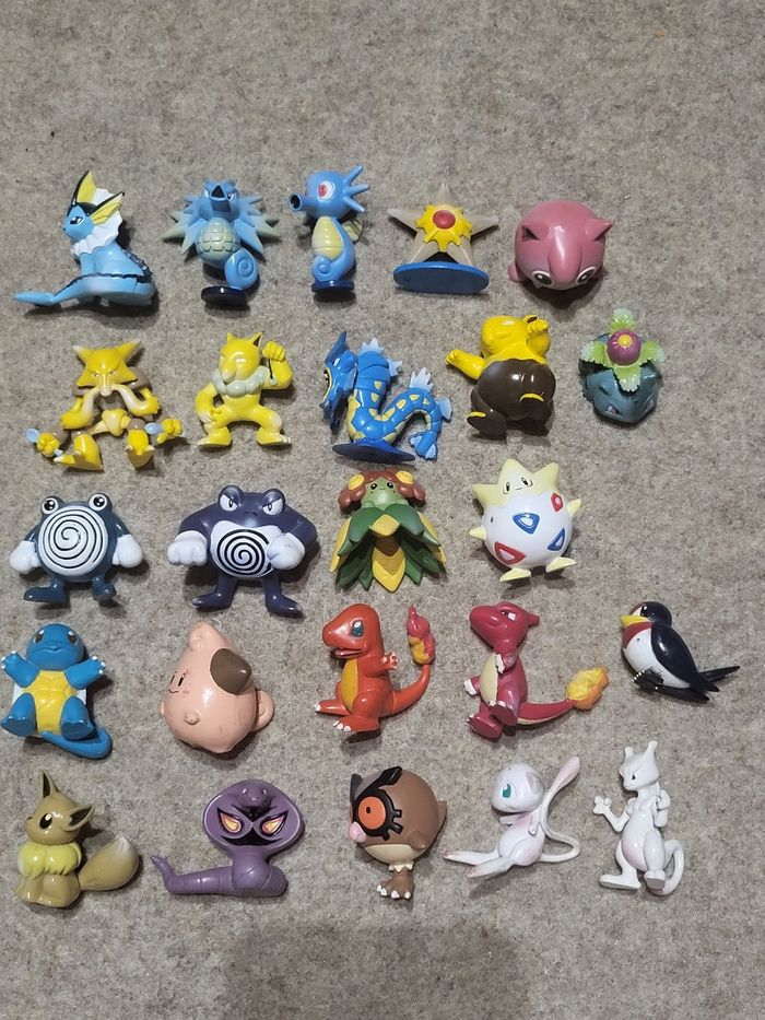 Figurines pokemon tomy au choix