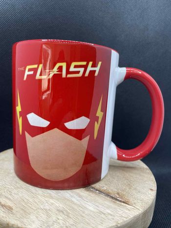 Mug Flash – Accélère ta journée à la vitesse de l’éclair