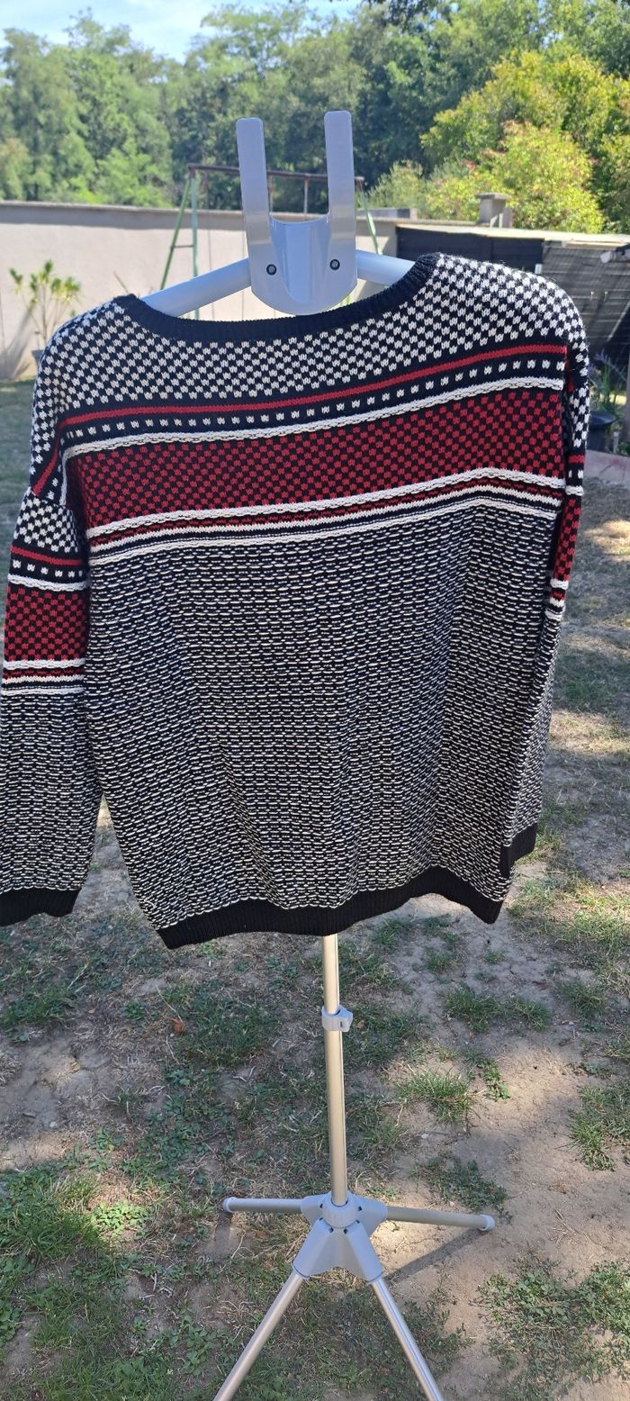 Pull. Femme - photo numéro 2