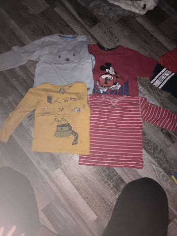 4 tee shirts manches longues 3 ans