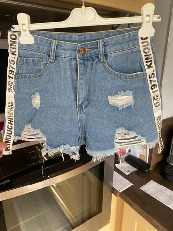 Short fille, taille 12 ans, effet user déchiré