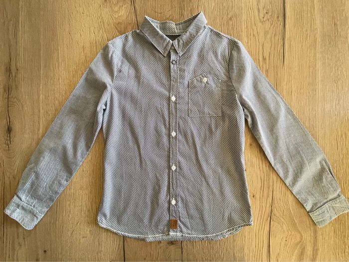 Chemise ikks taille 8 ans neuves