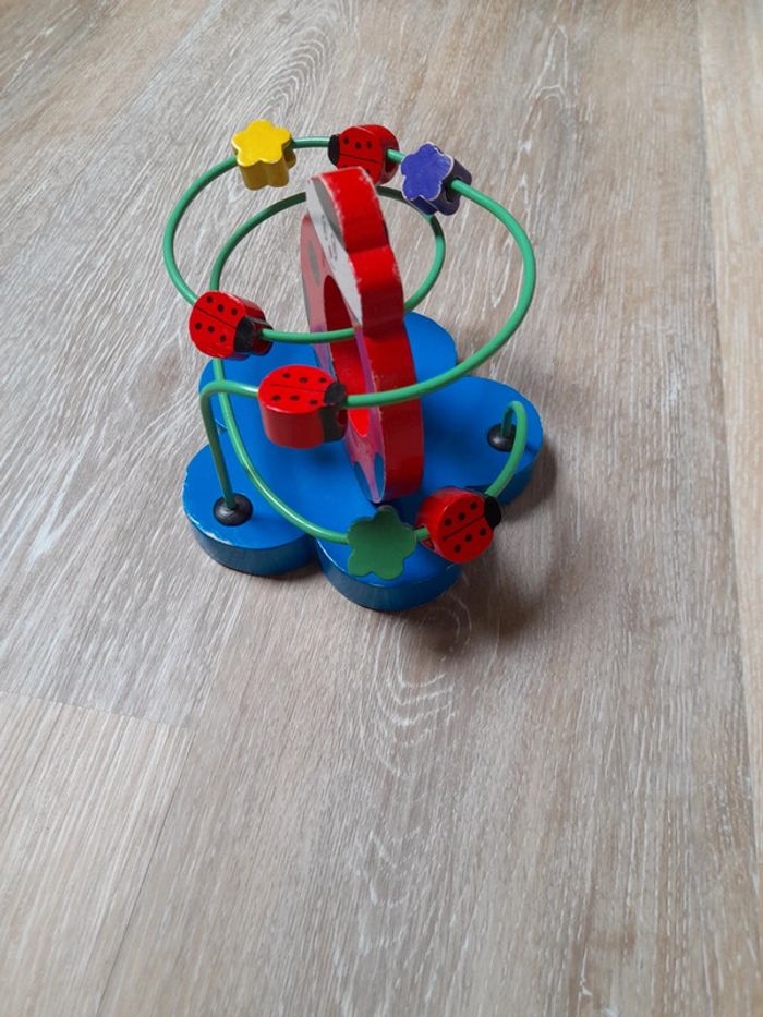 Coccinelle 🐞 boulier - photo numéro 2