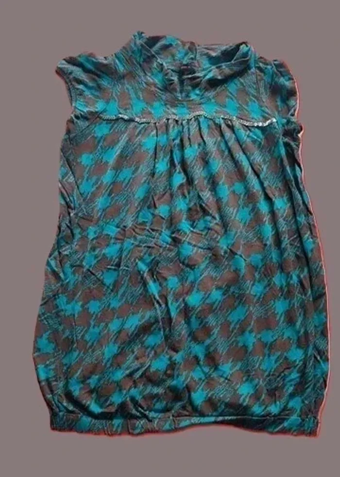 👚 Tunique femme – Taille 38 / M – Très bon état - photo numéro 3