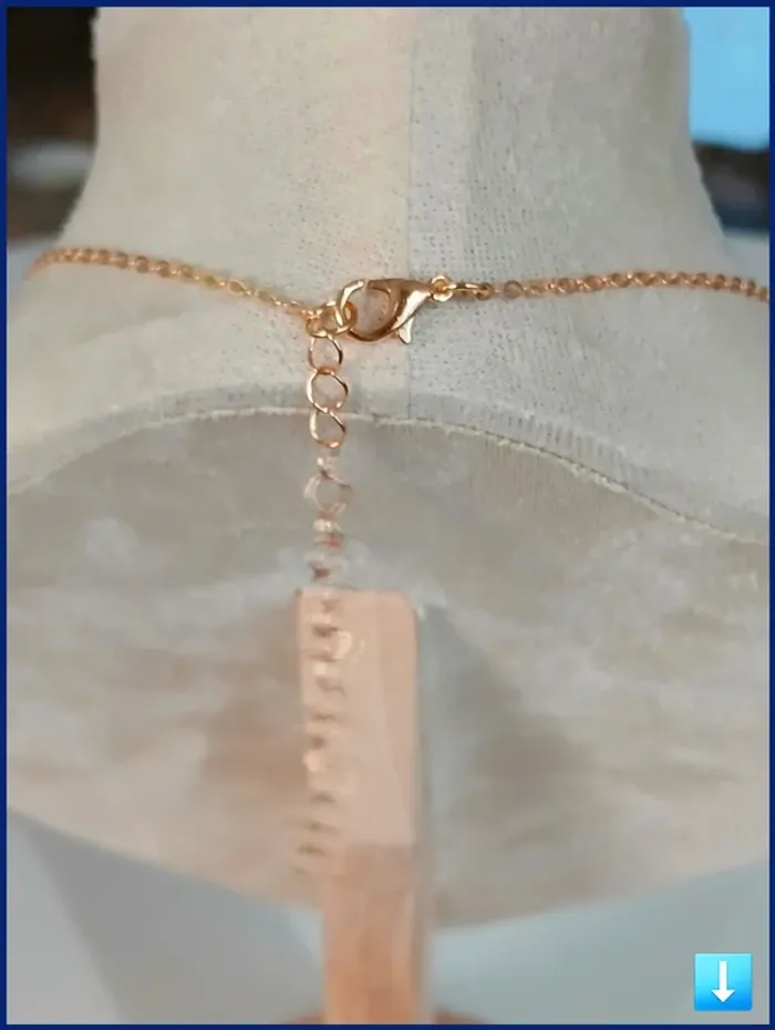 Collier doré pendentif anneau  tendance chic été - photo numéro 4