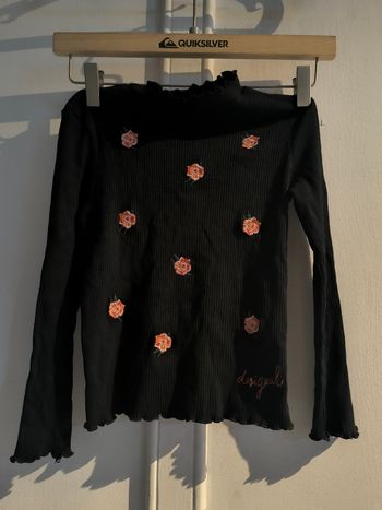 Tee-shirt manches longues fille Desigual 5-6 ans très bon etat