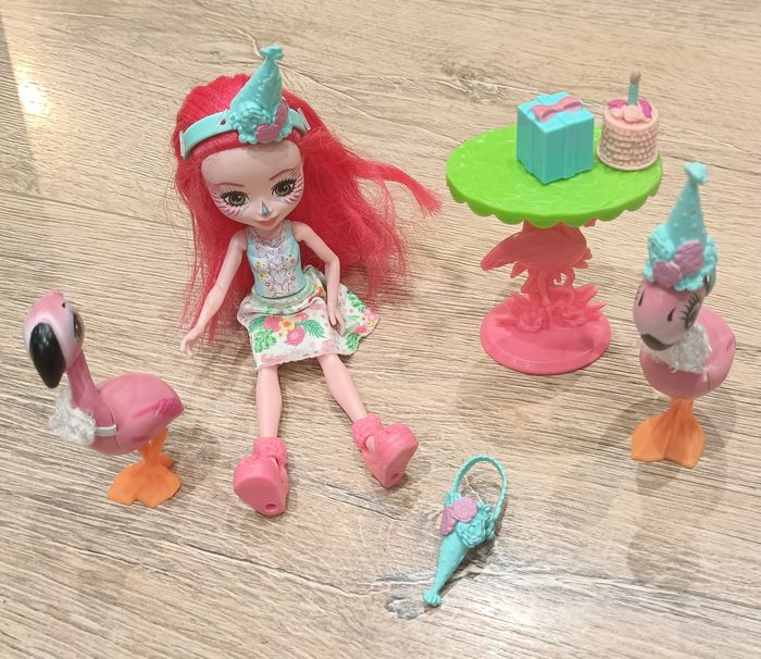 Lot Enchantimals La Fête de Fanci Flamant + accessoires Mattel