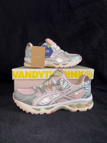 ASICS Gel-Nimbus 10.1 Vandy The Pink x atmos Banana Split Strawberry