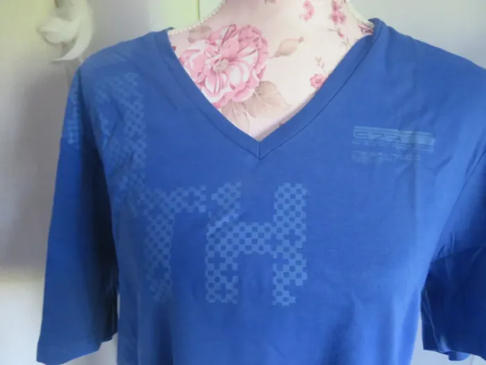 tee shirt - photo numéro 3