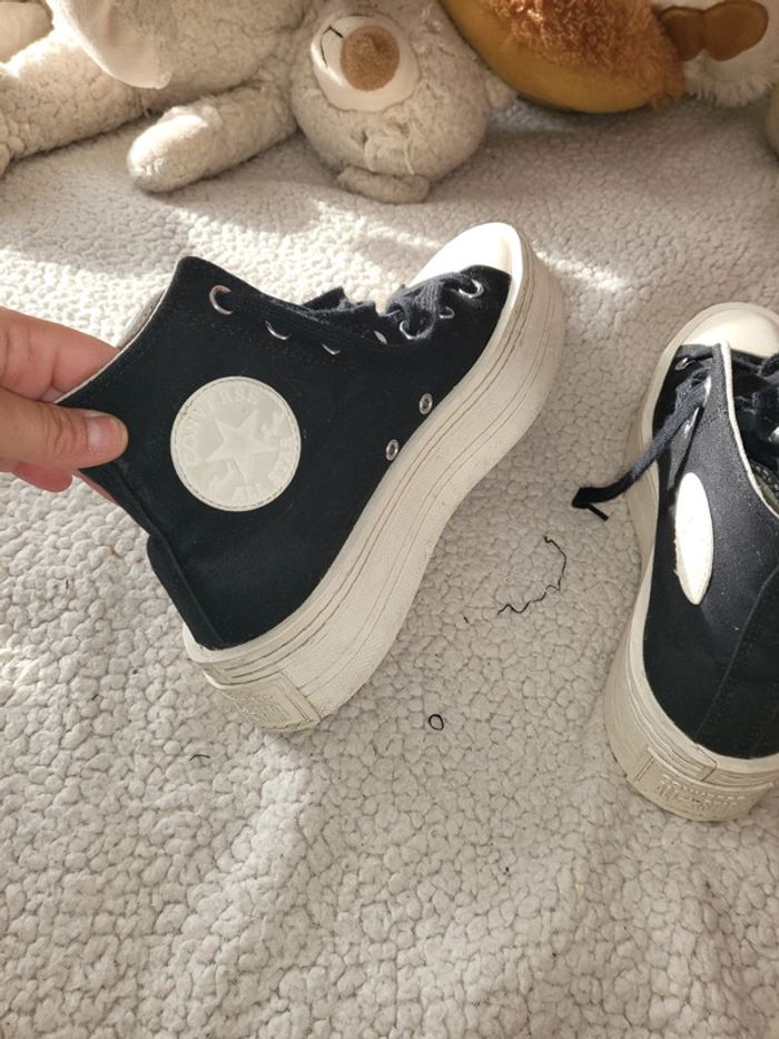 Converse - photo numéro 4