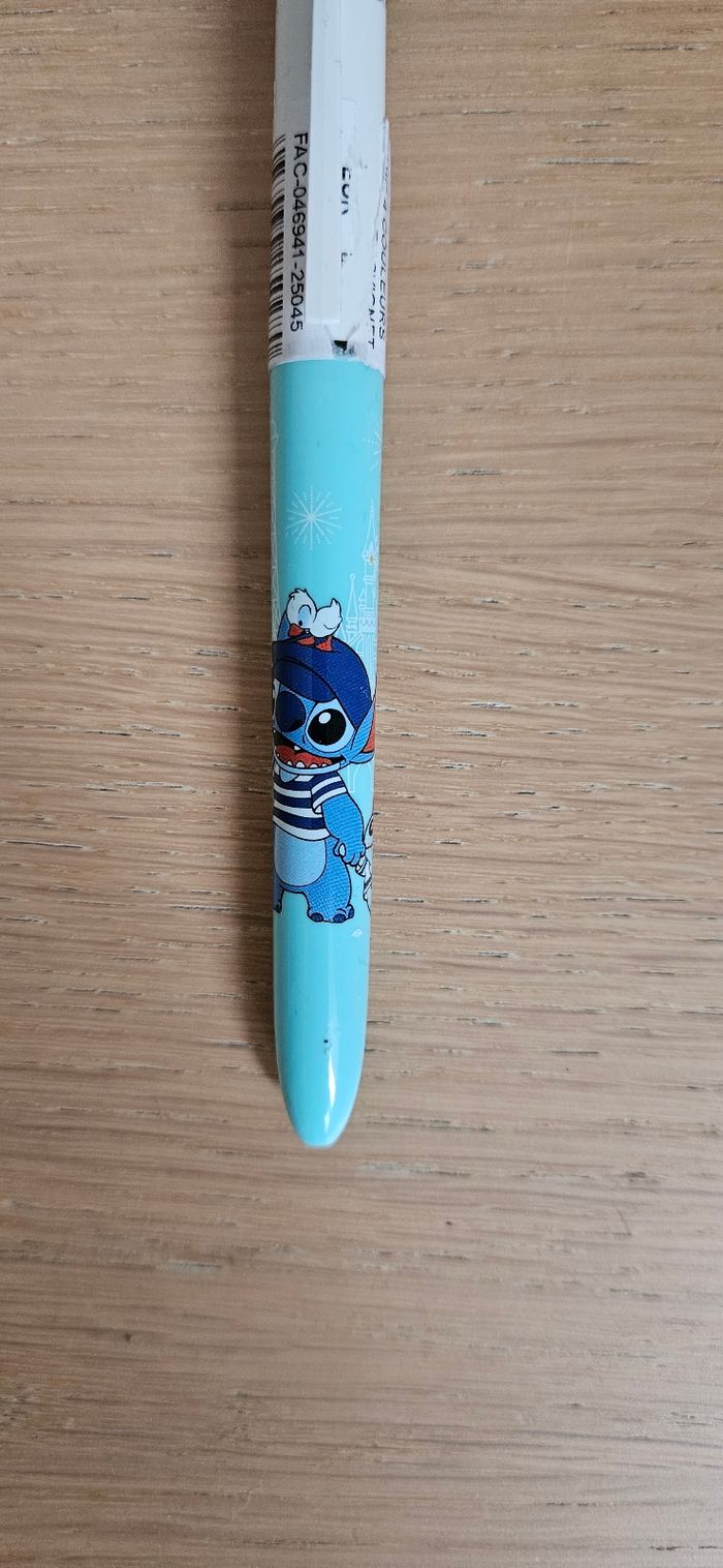 Stylo bic 4 couleurs stitch Paris disney parc - photo numéro 6