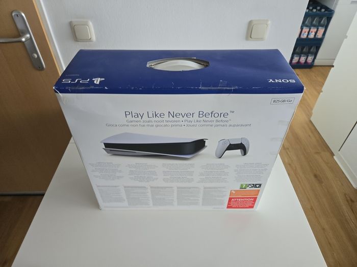 Sony PlayStation 5 - 825 Go blanc (édition disque, deux manettes) - photo numéro 10