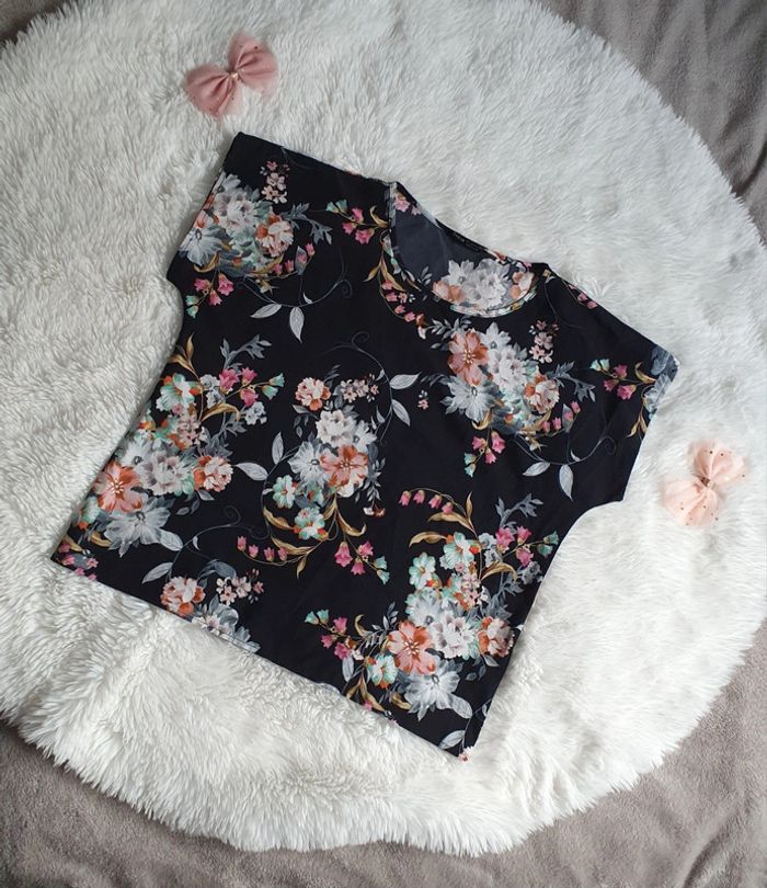 🌷 Tee shirt satiné 🌷 Shein Taille L - photo numéro 2