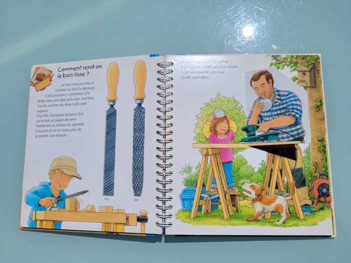Les p'tits juniors, livre animé avec des volets surprises 🔨 Les outils 🔧 - photo numéro 7