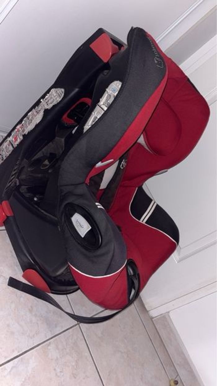 Siège auto bébé confort