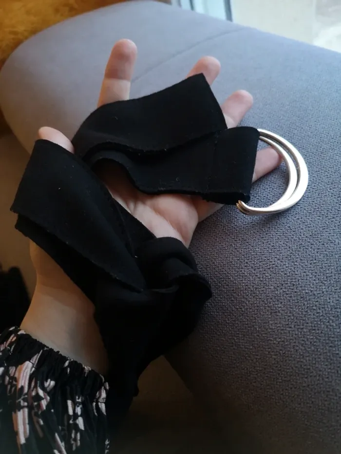 Veste noire suédine - photo numéro 2
