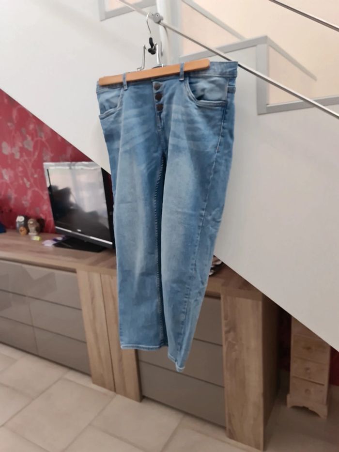 Pantacourt slim femme taille 42 - photo numéro 5