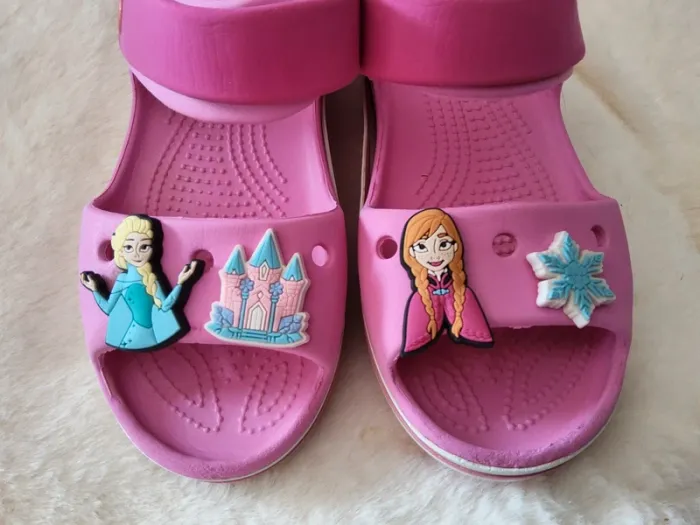 Chaussures sandales Crocs C13 soit pointure 30/31 - photo numéro 2