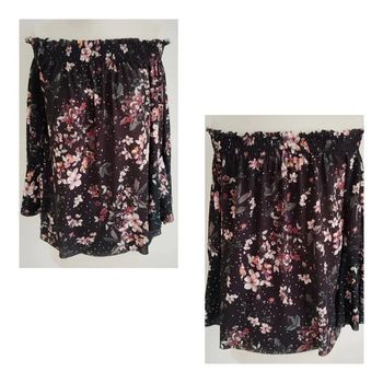 Magnifique Top épaules dénudées noire fleurie col bateau Pull&Bear taille 36