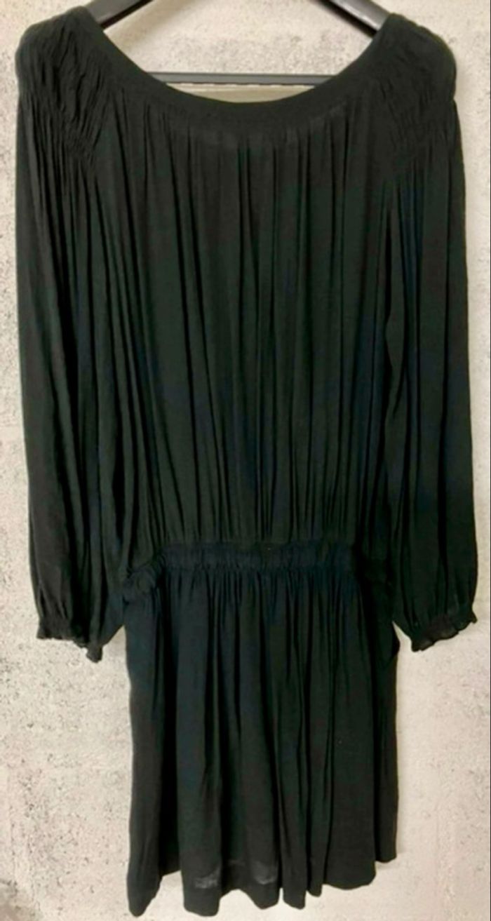 La petite robe noire Sandro M • Très bon état • - photo numéro 3