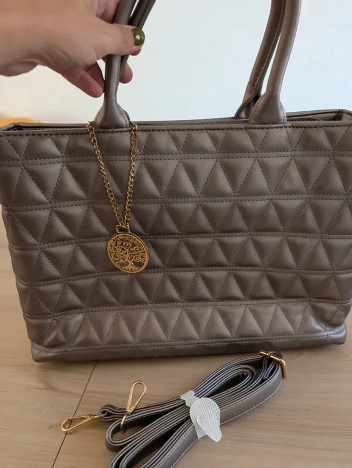Sac fourre tout. - photo numéro 7