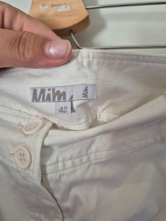 Superbe short blanc taille 42 neuf - photo numéro 3