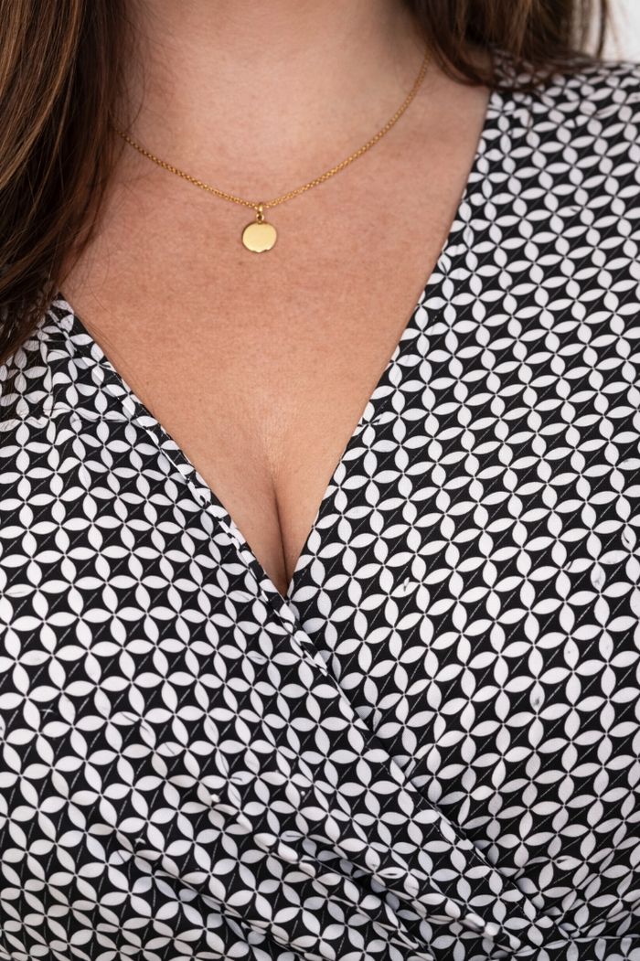 Robe manches longues bouffantes imprimé géométrique noire et blanche Femme taille 54 marque Boohoo 💍 - photo numéro 3